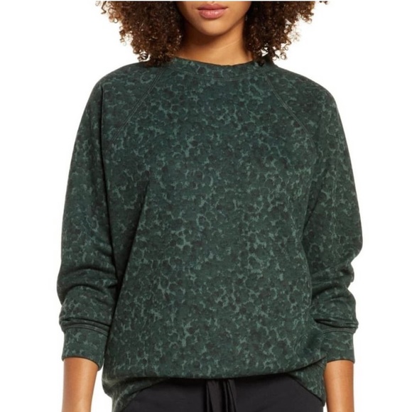 Socialite Nordstrom Cozy Sweatshirt Evergreen Leopard Size S Small - Picture 1 of 7